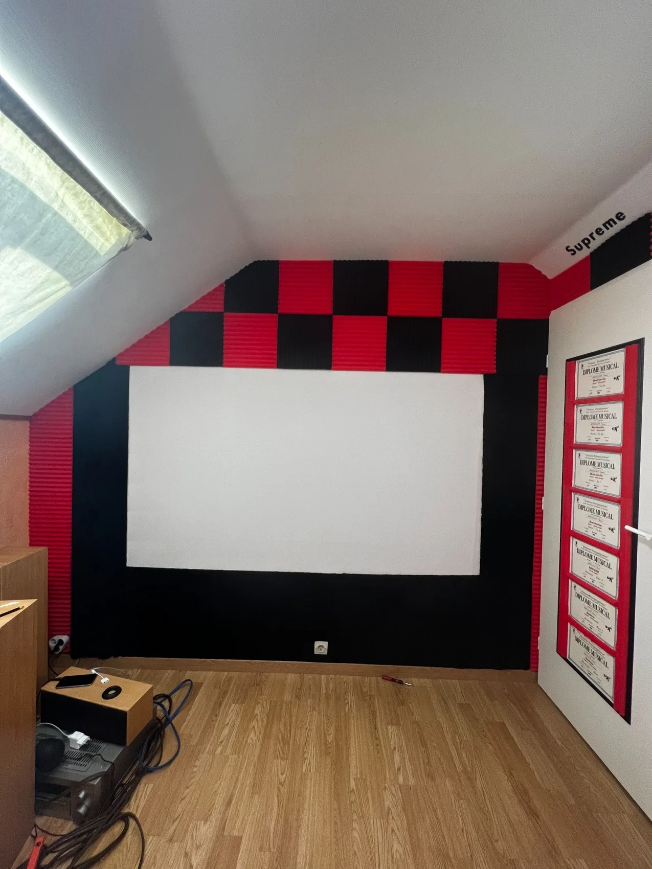 Espace audiovisuel en cours d’aménagement
